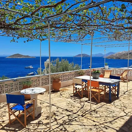 Rodon Kato Spilia Leros *